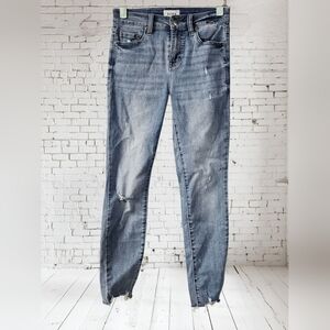 Pistola distressed skinny jeans Sz 26
